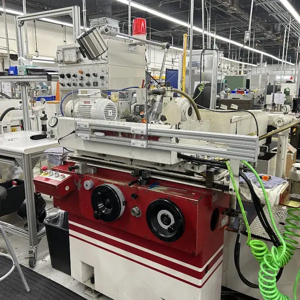 Studer cylindrical grinder with an aluminum-frame guard enclosure